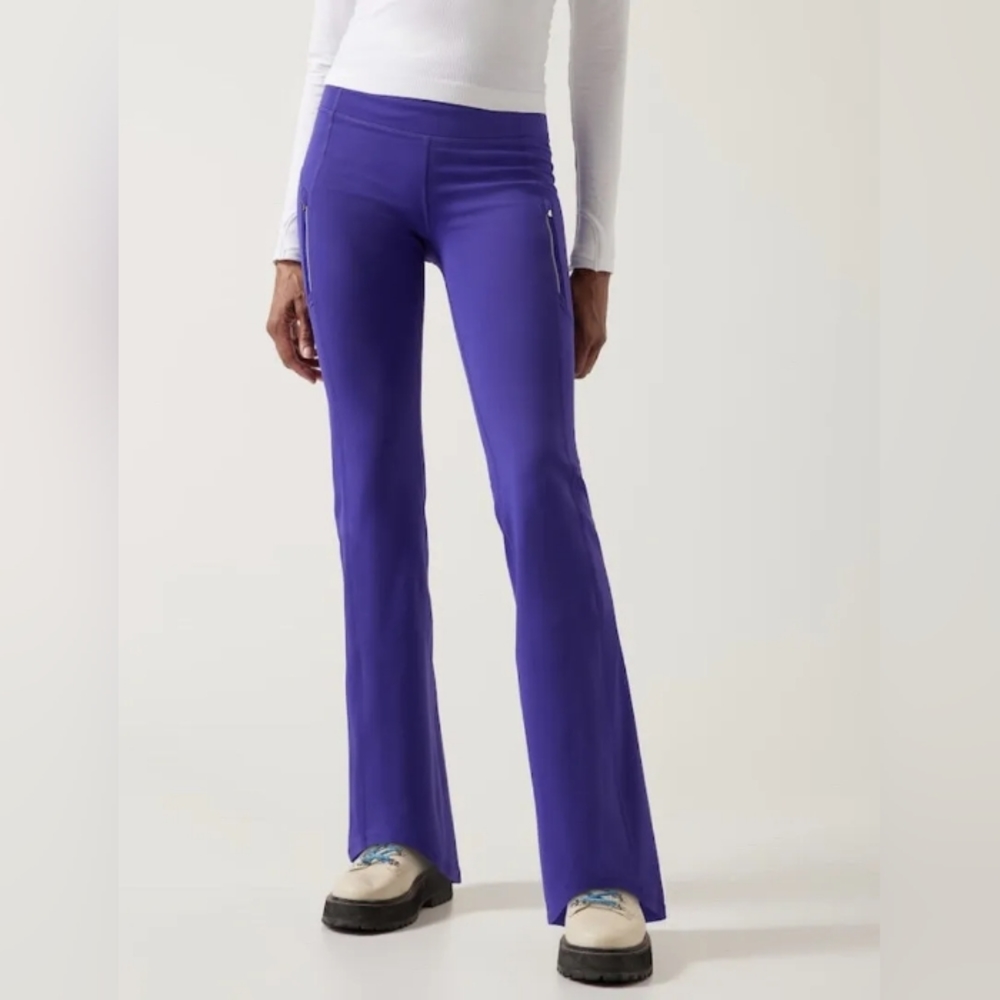 Athleta Ranier bootcut pants size medium noble blue